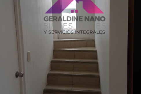 13 Escaleras al 2do piso