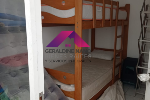 8 Cuarto de Servicio