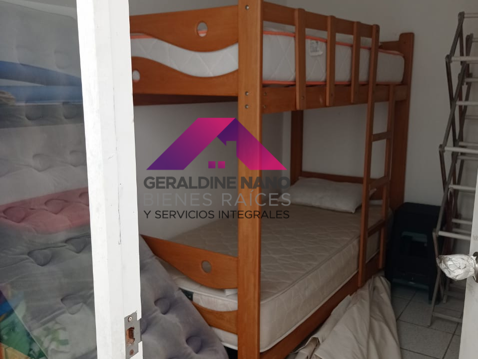 8 Cuarto de Servicio