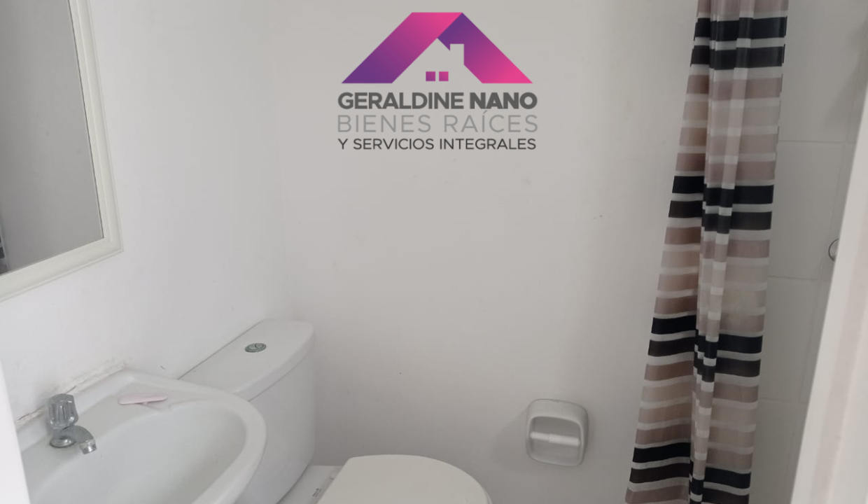 9 Baño de Servicio