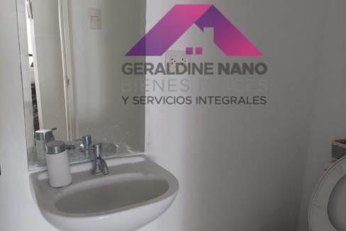 8 Baño de Servicio