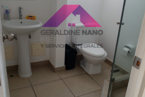 16 Baño Compartido