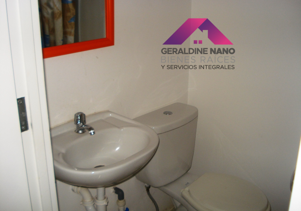 7 Baño de Servicio