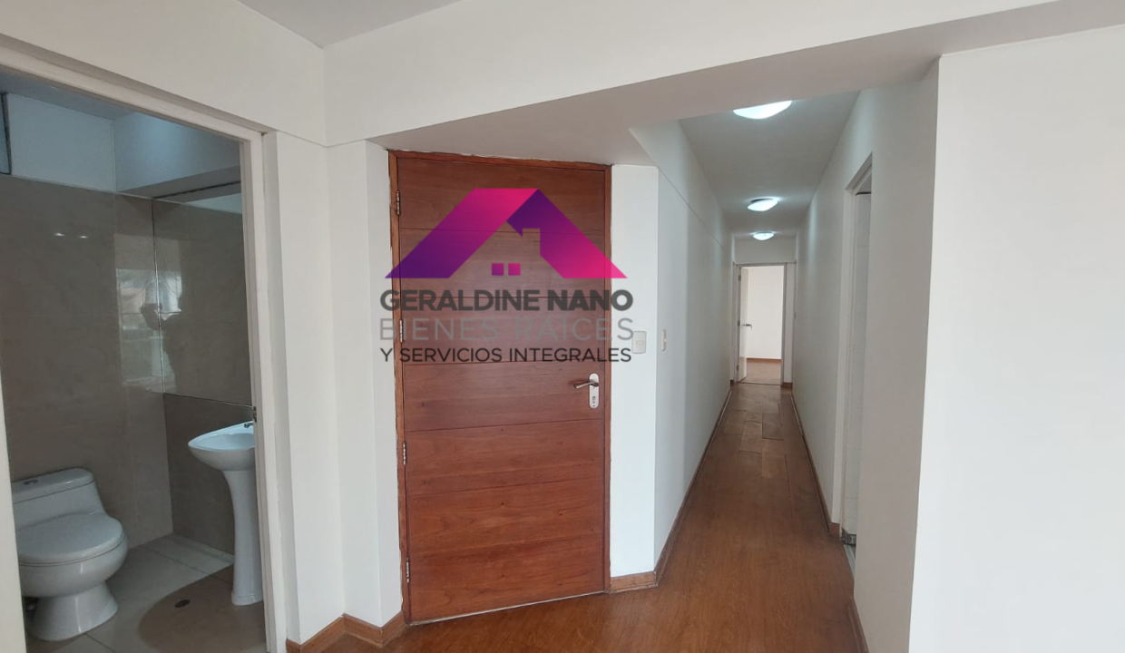 12 Puerta de Ingreso