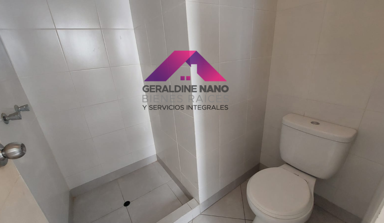 17 Baño de Servicio
