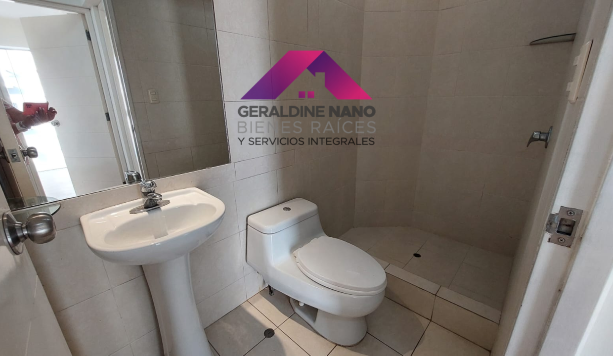20 Baño Compartido