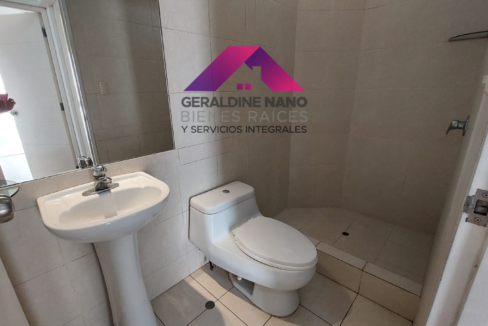 20 Baño Compartido