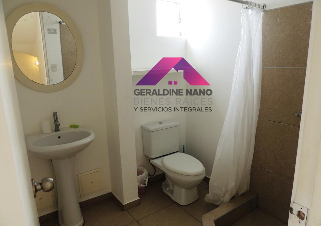 13 Baño Compartido 2do. piso