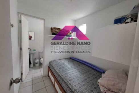 16 Cuarto y Baño Servicio