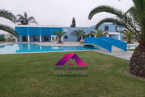 23 Piscina