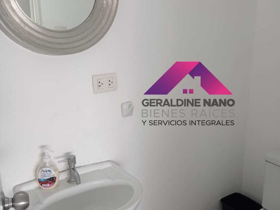 9 Baño de Visita 1er. piso