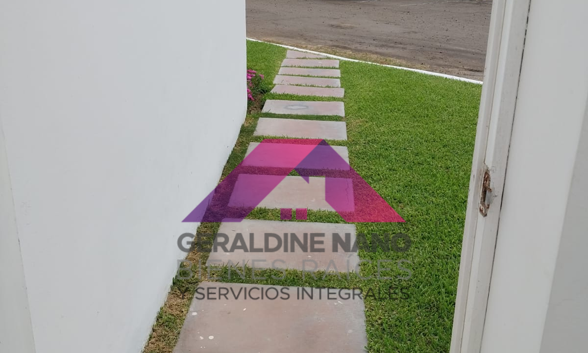 12 Estacionamientos