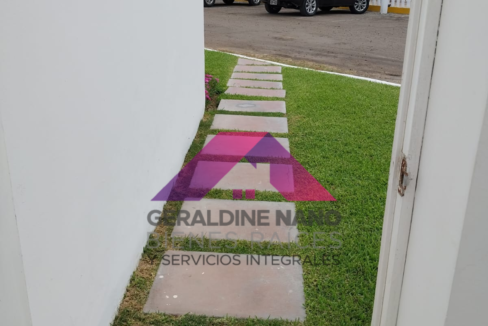 12 Estacionamientos