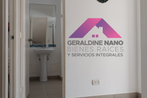 28 Baño Compartido