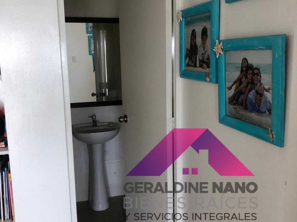 18 Baño de Visita