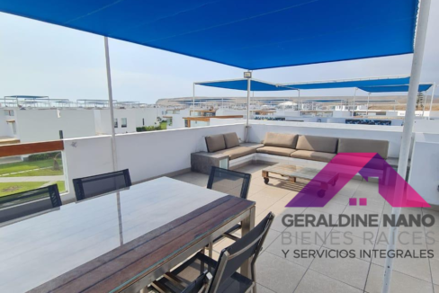 21 Terraza 3er. piso muebles