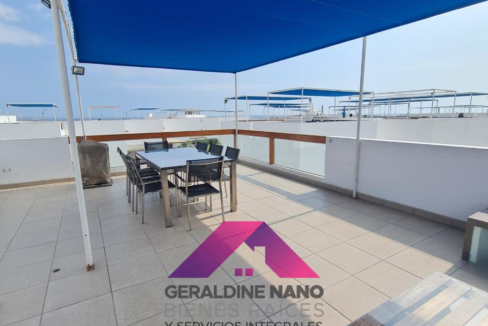 22 Terraza 3er. piso muebles